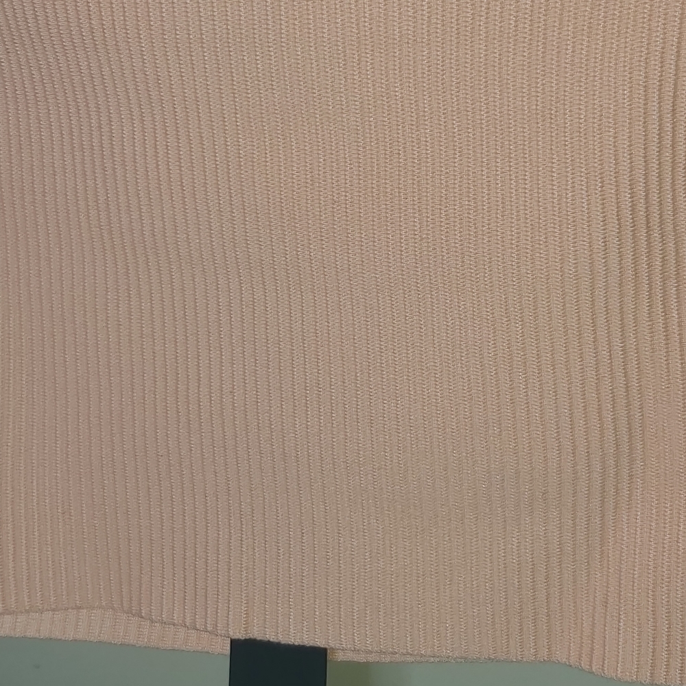 💢SOLD💢Forever 21 Ribbed, Off The Shoulder Cropped Top - Picture 4 of 6